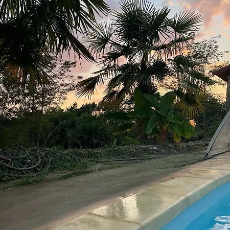 La Bastide לינה וארוחת בוקר Armous-et-Cau